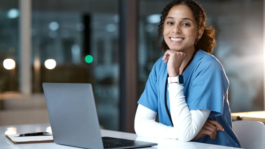 Flexible Healthcare Assistant Jobs Pros and Cons